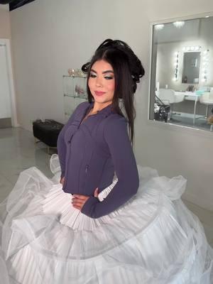 Que te parece este hermoso vestido de @Adore Me Couture   Make up by me  Hair by @Blanca Guerra  #quinceañera #trend #quinceañerasperfectas #arizonamua #arizonamakeupartist #foryoupage #viralvideo #vestidosde15 