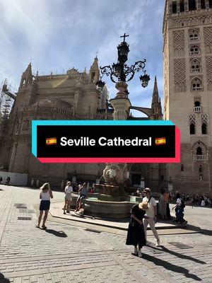 🇪🇸 5 Interesting facts about the Seville Cathedral! #sevilla #sevillecathedral #spain #spain🇪🇸 #interestingfacts #sevillespain #sevillespain🇪🇸 #spaintravel #spaintrip 