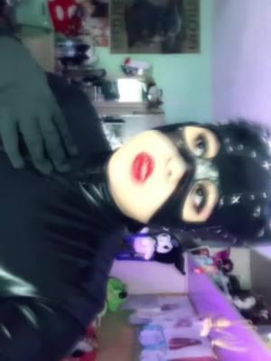 Follow my other socials!!Linktree in bio!!(Still have drafts so got to post more random post spam b4 the end😔) #catwoman #catwomancosplay #selinakyle #selinakylecosplay #batman #batmancosplay #dccomicscosplay  