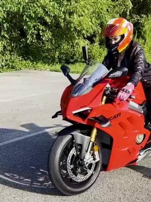 #katyaalmaz #ducatigirl #katyaalmas #motogirl #bikergirl #bikergirlsoftiktok #moto #motoblogger #motokatya #bike #katyadealmaz #motorcycle #bikers #Motorsport #motolove #motolady #motorbike #motorcycles #motovlog #motolife #ducatipanigalev4s #panigale #panigalekings #ducativ4 #ducaticorse #ducatista #ducatigirl #ducatialmaz #motoalmaz #ducatilamborghini #ducatilambo moto bike girl 