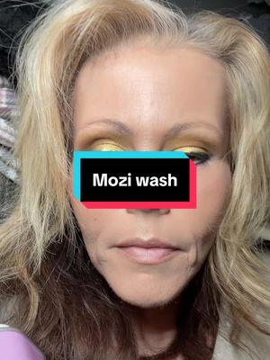 Modi was is now on a huge flash sale! I’m in love with the scent vanilla moon, especially for my bedding! #moziwash #moziwashlaundry #laundrydetergent #laundrysoap #detergent @Mozi Wash 