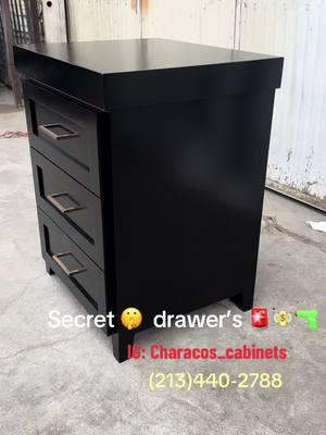 #characos_cabinets🇲🇽 #secretdoor #suedesecretdrawer #cajonsecretocongamuza #contactmetoday #EastLAcustomcabinets 