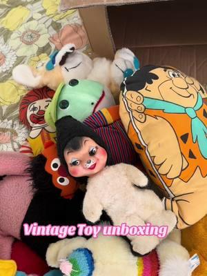 Vintage unboxing #vintage #kitschy #vintageunboxing 