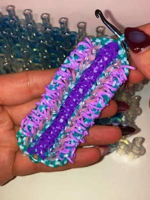 Here’s my final bracelet reveal on this app. This is called the spiked ribs bracelet. Please follow me on Instagram @adeline.looms and red book @adeline.lundgren Thank you for all of the love over the years ❤️ #rainbowloom #loombands #tiktokban #asmr #reveal #bracelet #nostolgia #fyp #fypシ゚viral #foryoupage 