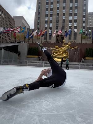 Ice Freestyle in New York🔥 #IceSkating #figureskating #skating #figureskater #iceskater #ice #iceskate #skate #icerink #figureskate #iceskates #sport #icedance #edea #olympics #hockey #winter #skater #edeaskates #figureskatinglife #icehockey #johnwilsonblades #adultsskatetoo #iceskatingrink #iceskatingfun #pattinaggioartistico #rollerskating #patinajeartistico #usfigureskating #evgeniamedvedeva 