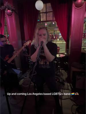 Cover: Valerie - Amy Winehouse  Follow our journey with shows, original music, and BTS content on the Red Note app @Nikki Danielle 🏳️‍🌈🫶🏼 #losangelesband #lgbtq #fyp #covermusic #amywinehouse #liveshows #girlslikegirls #rednote #LoveIsLove #newartists #foryou #originalmusic 