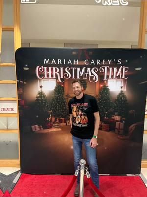 #AllIWantForChristmasIsYou #mariahcarey #MariahSZN #christmastime #thequeenofchristmas Raleigh, NC show! 12/9/24