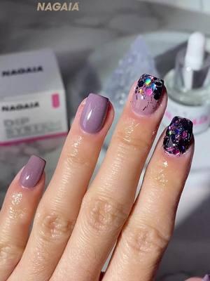 Cozy vibe shimmering mocha paired with colors in the darkness 💕💅 add one quick touch of peekaboo on the tips to light up the Sunday afternoon 🙋‍♀️💗 #thenagaia #dipnails #diynails #glitternails #fyp #nagaiadipkit #blacknails #brownnails #diynails #cutenail