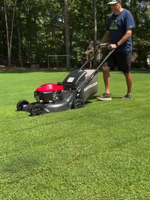 I enjoy this life🫶🏻 • • • #lawndad #lawncare #landscape #lawn #lawncarelife #grass  #mowing #gardening #cylindermower #turf #garden