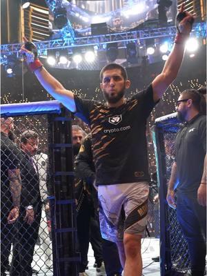 YOUR LIGHTWEIGHT KING OF THE WORLD 🏆 #UFC #mma #islammakhachev 