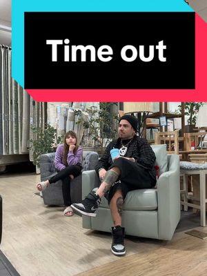 We didn’t wanna come here anyways #homegoods #shopping #broken #timeout #dadsoftiktok #mydaughter #funnyvideo #laugh #hilarious #explore #fyp 