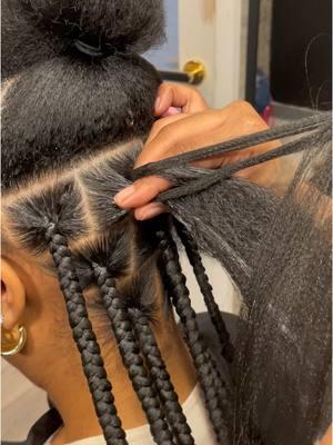 Large knotless ➕Large stitch braids 🔥🔥 #fy #fypシ #fyp #braidtutorial 