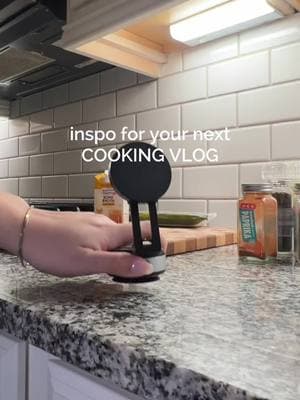 Try these angles for your next cooking video!👩🏻‍🍳💁🏻‍♀️✨  #vloggingtips #vlogtips #cookingvlog #cookingvideos #tiktoktips #contenttips #contentcreationtips #contentcreatortips #tiktokideas #postideas #creatorsoftiktok #tiktoktutorial #tiktoktutorials 