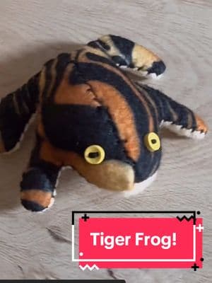 🐸🐯💕 #frogs #toads #amphibians #frogtok #tiger #tigers #tigerprintnails #sewing #crafting #plushies #handmade #handsewn 