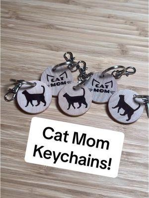 We made some keychains for an upcoming market later this year! ALSO, we will soon be offering custom pet keychains. If that is something you would be interested in, be sure to keep an eye on our shop!! 🐾🖤 https://www.etsy.com/shop/KeystoneCorvids  #SmallBusiness #etsy #handmade #glowforge #glowforgeaura #cat #catlover #catlife #catlovers #cats #catlover #pet #petlovers #catmom #catmomlife #petlife