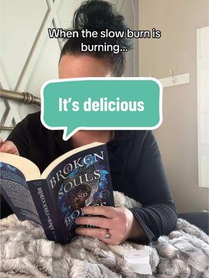 Ohhhh but it’s also delicious #brokensoulsandbones #ljandrews #morallygreymen #roarkashwood #romantasybooktok #enemiestoloverstrope #slowburnbooks 