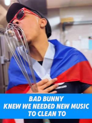 Benito making Nuyoricans & El Bronx proud ❤️🇵🇷 @badbunnypr Benito Ven Pa el Bronx 🔥 @sujeylee noahassad  #NEUVAYoL #badbunny #summeranthem #summertime #viral #dance #explorer #explorepage #pr #puertorico #🇵🇷 #puertorico🇵🇷 #newyorkcity #nyc #thebronx #bigbronx #elbronx #foryoupage #fyp #fypシ 