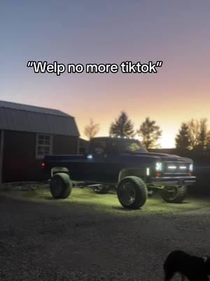 Yall lookin real dumb rn💀 #truck #squarebody #chevy #trucktok #hostilewheels #fypシ #l5pduramax #deletedl5p 