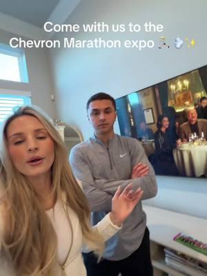 Come with me to the Chevron Houston Marathon Expo 🏃🏼‍♀️💨✨🥂  #marathon #chevronhoustonmarathon #houstonmarathon 