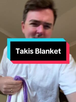 Obsessed with the Takis Blanket! I think it’s a perfect Valentines Day gift!😍 #takisblanket #valentinesdaygift #giftforvalentinesday #blanket 