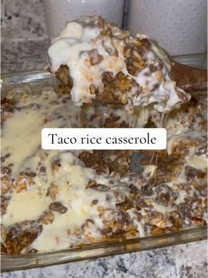 #tacorice #tacoricecasserole #easycasserole #minuterice #groundbeefdinner 