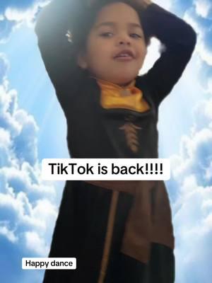 TikTok is back. Happy dance. #happygirl #narmommy #fyp #nayelianeliseramos #happyhappyhappy 