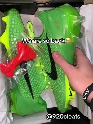 Welcome back to Cleat Tok 🤝 #football #footballdrip #footballdripcheck #footballtiktok #7on7football #d1athlete #7on7 #CollegeFootball #footballcleats #footballequipment #d1football #flagfootball #ban 