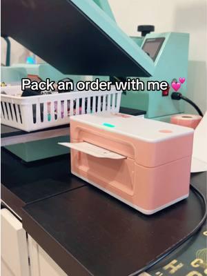 Pack an order with me! Book light and kindle strap #packanorderwithme #packingorders #orders #packaging #packagingorders #kindlestrap #kindle #reading #BookTok #booklover #booklight #readinglight