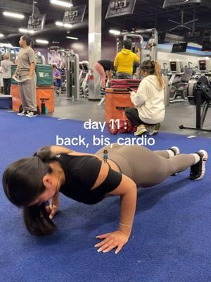 hi we’re back 🧍🏾‍♀️posting drafts for day 11, 12 bc I thought tt was gonn be gone  #backday#upperbodyworkout#beginnerfriendly#shygirlworkout#womenworkouts#beginnerupperbody#fitness #motivation#parati#fyp#foryou#foryoupage#viral#legd aygains#shygirlworkout#womenworkouts#workout#FitTok#fitness#foryou#trend#trending#healthy#mealinspiration#parati#fypシ゚viral#xybca 