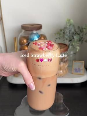 Welcome back besties🤭🎀 Iced strawberry latte🍓🩷☁️🎀 #strawberrylatte #icedstrawberrylatte #strawberrycoffee #ValentinesDay #valentinesdrink #nescafe #nescafegold #aesthetic #satisfying 