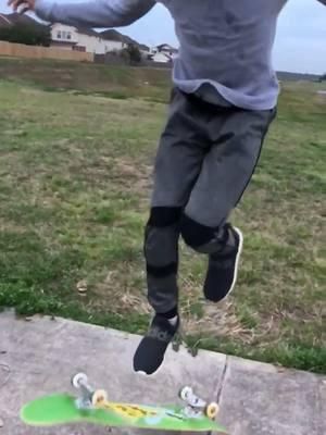 Noooo Not Travon 😫😭 #skatersoftiktok #fyp #fypシ゚viral #fail #rediculousness #bruh #lol #skaterdude #kickflip #ouch 