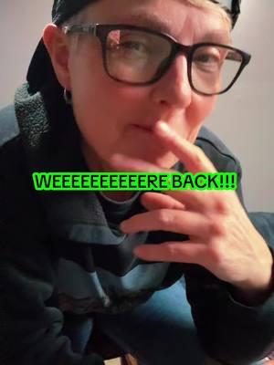 #weareback #elevated #livingmybestlife #lesbiansoftiktok #wlw #wlwtiktok #ilikegirlswholikegirls #fy #fypシ゚viral #foryourpage #fyp 