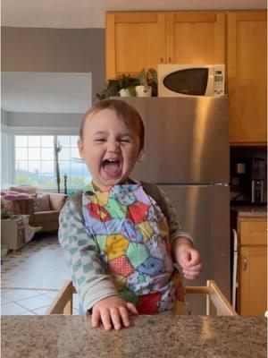 Chef Boi Ollie arranging GG’s birthday florals 💐🎉🧑🏽‍🍳 #foryou #millennialmom #momlife #fyp #toddler #teachthemyoung #chefboiollie #MomsofTikTok #kidscooking #postivevibes #kidswouldratherbeincludedthandistracted #toddlersoftiktok #toddlerlife #19monthsold 