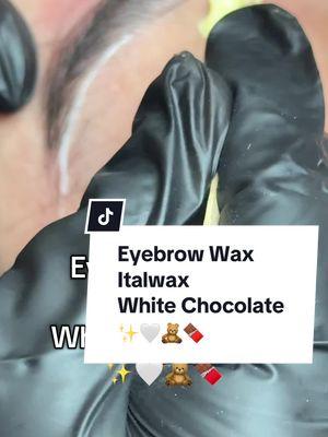 Eyebrow Wax ✨ #eyebrowwax  #italwax #browwax #brows #diseñodecejas #hardwax #wax  #lasvegasesthetician #italwaxwhitechocolate #cejas  #lasvegasbrowwax 