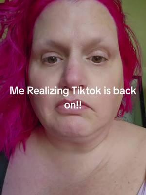 Yay! I wasn't even gone a whole 24hrs!! Did you miss me?! hahah #tiktokisback #yaytiktok #tiktoktiktok #tishmua #beauty 