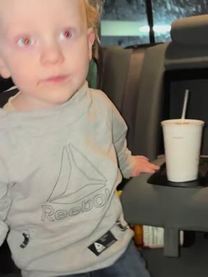 We are parked in the parking lot, one of the cutest moments ever! #parkedcar #soda #cutebaby #funnyvideos #laughing 