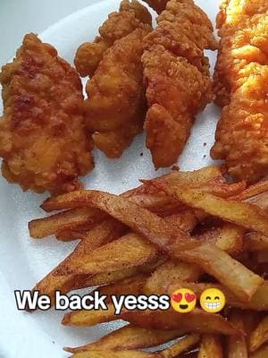 #friedchickenstrips #homemadefries