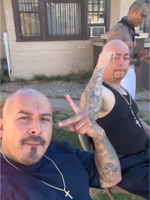 Making a movie with the homies #movie #cholo #hood #trainingday #onset #oldenglish #tattoos #activeandattractive 