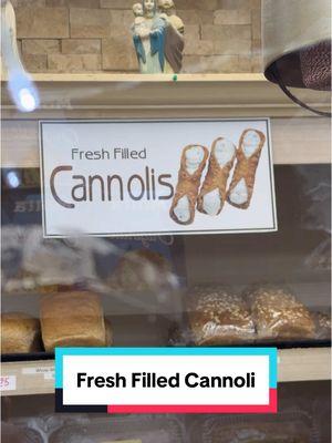 When you freshly fill a cannoli it goes a long way and this bakery out in Queens did exactly that!  #brooklynbitess #astoria #queens #cannolo #cannoli #bakery #italian #dessert #nyceats 