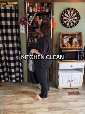 #sahm #kitchen #clean #dishes #dishesinthesink #cleanwithme #kitchenreset #cleaningtok #CleanTok #washingdishes #kitchennightmare #messy#dishesfordays #messykitchen #cleaningtiktok #cleaning #cleaningmotivation #motivation #sahmsoftiktok #realistic #realisticmomlife #realisticcleaning #MomsofTikTok #postpartum #sahmlife #momlife #postpartumjourney #girlmom #2under2 #postpartumrecovery #sahmtok #trailer #mobilehome #singlewide #trailerlife #fyp #foryoupage #foryou 