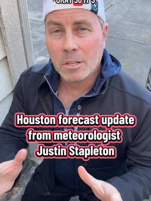 You know, living with a meteorologist has its perks …  Here’s a Houston snow update from @KPRC 2’s Justin Stapleton. #houston #houstontx #hounews #houwx #winterstorm #snow #ice #sleet