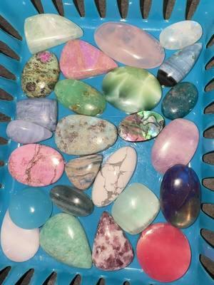 Loved this order! Make sure to leave a note at checkout if you want certain ones and we will do our best to accommodate!🌈 #cabochon #cabochonset #crystals #crystalcabochon #crystalshop #crystalhealing #crystallover #crystalcollector #crystaladdict #jewelrymaker #crystaljewelry 