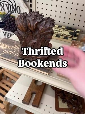 6 uses for thrifted bookends 👇 1. Napkin holder 2. Hold guest hand towels in a bathroom 3. Doorstop  4. Cutting board holder 5. Stand alone as table top decor 6. Store cookbooks on your counter Can you think of more??? #trlthriftscore #thriftedandstyled #thriftedhome #thrifttok #thriftingcommunity #thrifthaul #springhomedecor 