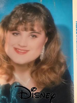 #CapCut Guess what decade it was from! #glamorshots #theyweresomegoodtimes #southerngal #southernmamaw4 #fyp #viralvideo #pictures #Flashback #memories 