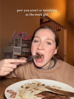 I cant stop watching the steak girl @Kaydee. Anyone catch my lazy eye? 😂 #steakdinner #steaktiktok #steakgirl #fyp #mukbangvideo #goodvibes #momlife #trending 