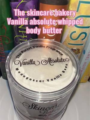 The skincare bakery vanilla absolute is back in stock #theskincarebakery #skincarebakery #skincarebakerybodybutter #bodybutter #whippedbodybutter #bodycareproducts 