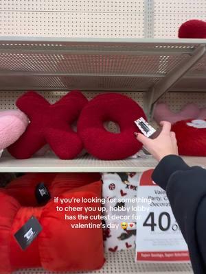 i want every single thing 🥺💌 #hobbylobby #hobblylobbyfinds #ValentinesDay #valentinesdaygift #valentinesdaydecor #decoration #decoratewithme #valentinesdayfinds #vdaydecor #vday #thingsthatmakemylifebetter #happythings 