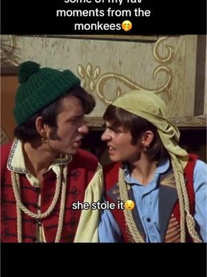 this show is so unserious😭 #themonkees #themonkeestvshow #mikenesmith #davyjones #petertork #mickydolenz #1960s #1960stv #60s #60smusic #vintage #vintagemusic 