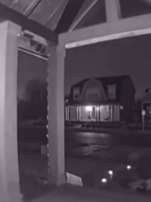 Ring camera footage shows the interactions and moment that DaMichael Jenkins was profiled outside of his own home by a neighbor that didn’t believed he lived there. #damichaeljenkins #ringcamera #ringcam #profiling 