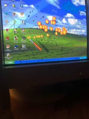 Windows XP Desktop Destroyer! 🔥 #windowsxp #desktopdestroyer #2000s #00s #y2k #early2000s #2000scomputer #millenialnostalgia #2000scomputergames 